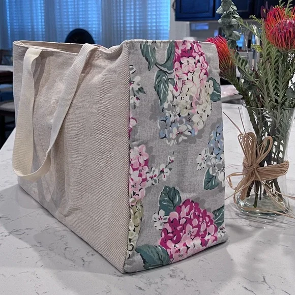 New X-LARGE canvas bag with matching storage bag - Picture 4 of 12